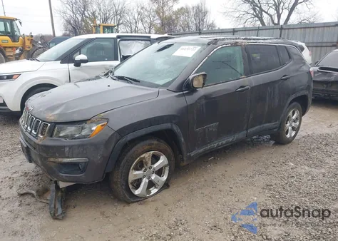 2018 Jeep Compass Latitude 4X4 z USA, uszkodzony, nr VIN 3C4NJDBB8JT162746
